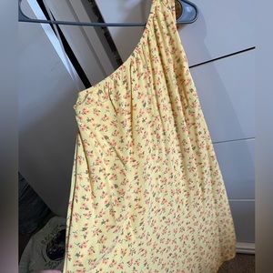 AE yellow one shoulder dress